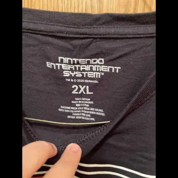 Nintendo T-Shirt Mens 2XL Entertainment System Black NES Classically Trained - Picture 3 of 6